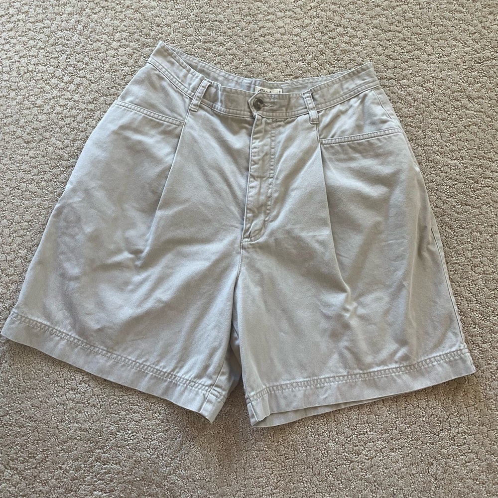 Vintage Eddie Bauer high waisted khaki cotton shorts